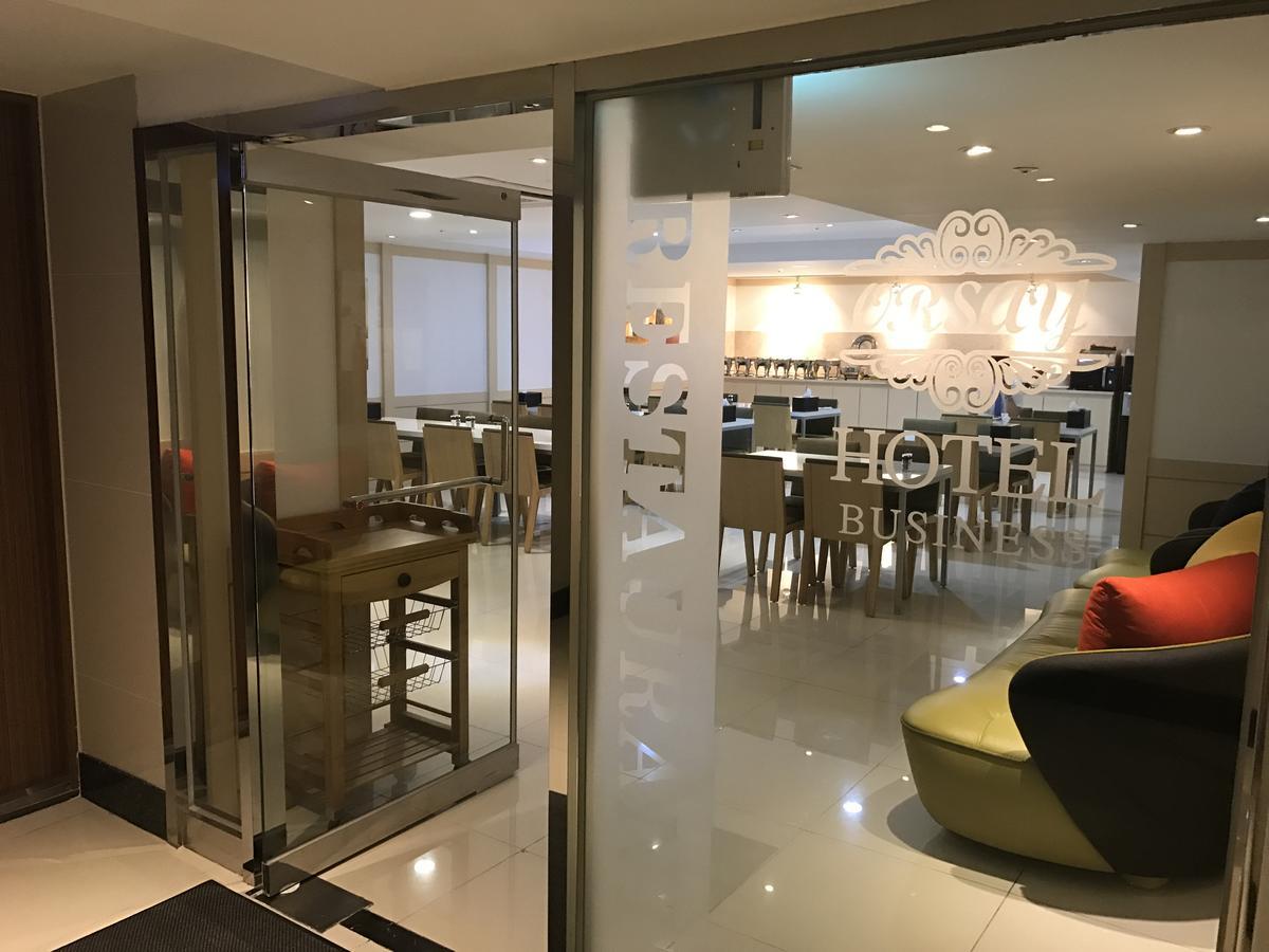 Suwon Orsay Business Hotel Экстерьер фото
