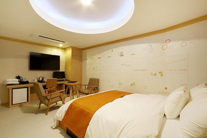 Suwon Orsay Business Hotel Экстерьер фото