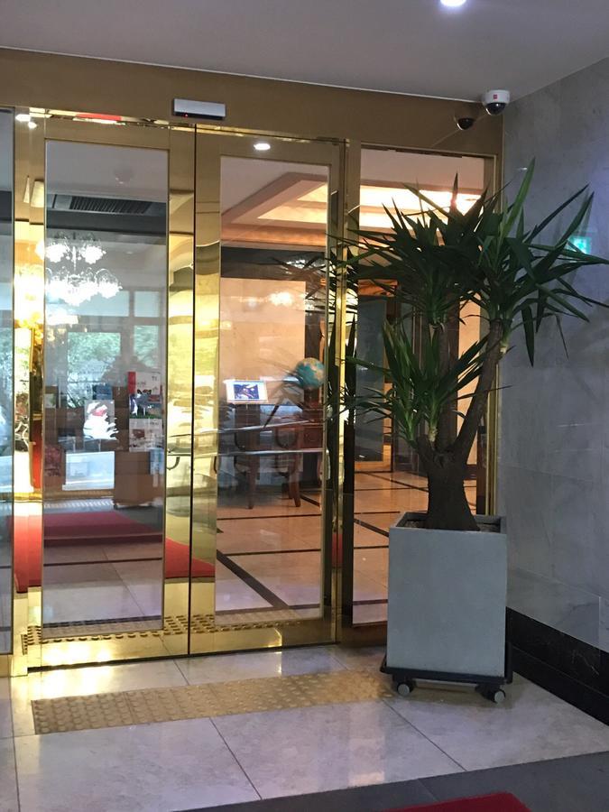 Suwon Orsay Business Hotel Экстерьер фото