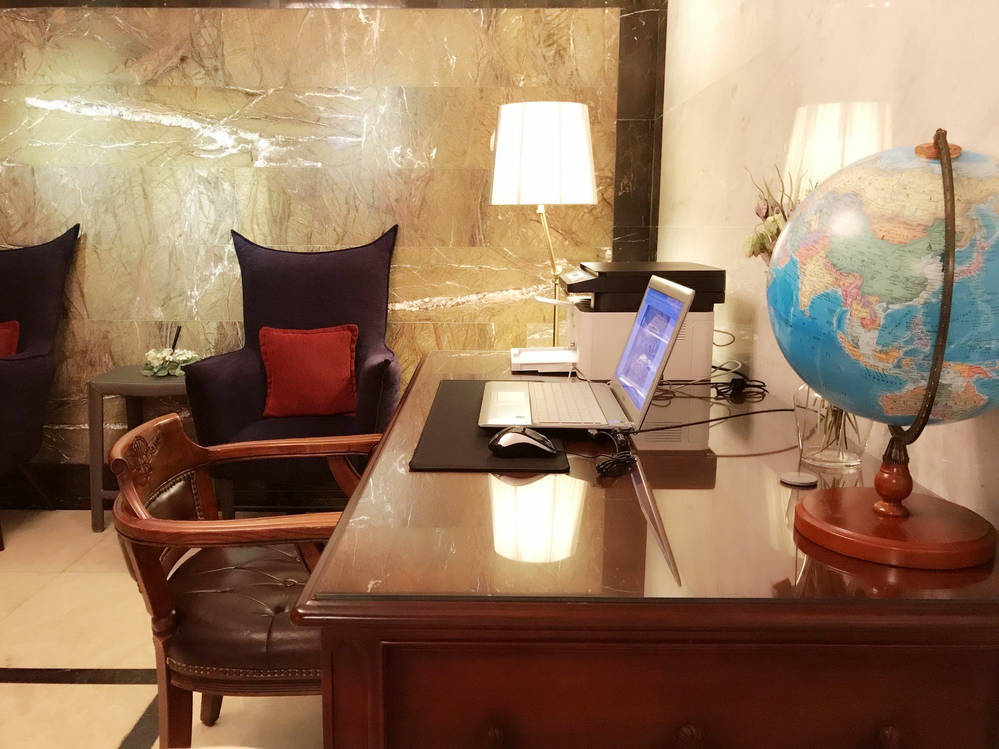 Suwon Orsay Business Hotel Экстерьер фото